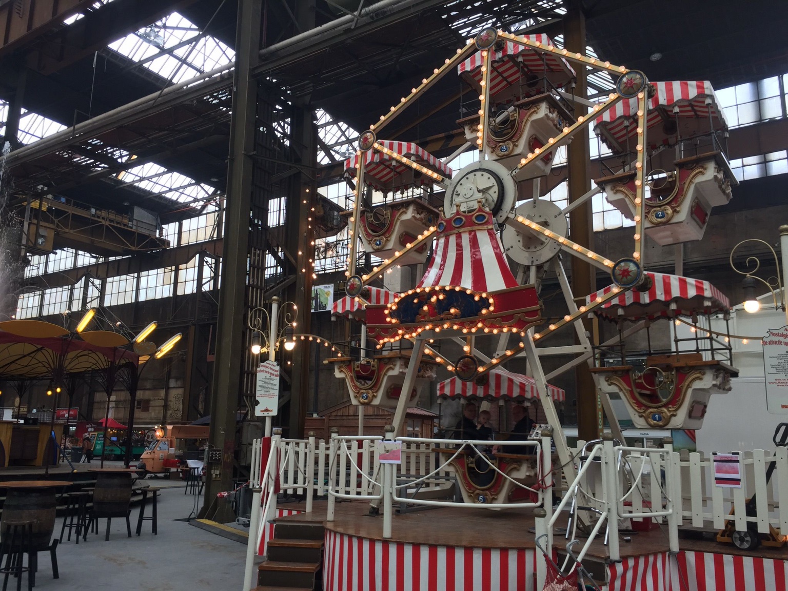 Nostalgisch reuzenrad indoor locatie
